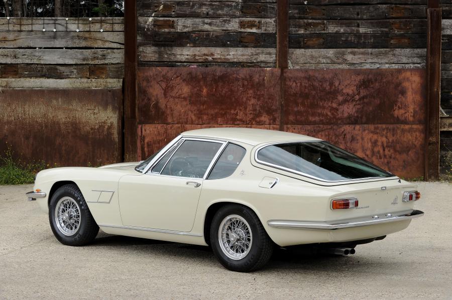  Maserati Mistral Coupe 1967 года  (фото 14 из 15)